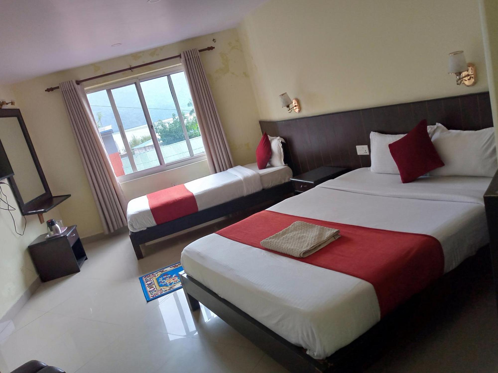 Hotel My Dream Pokhara Extérieur photo