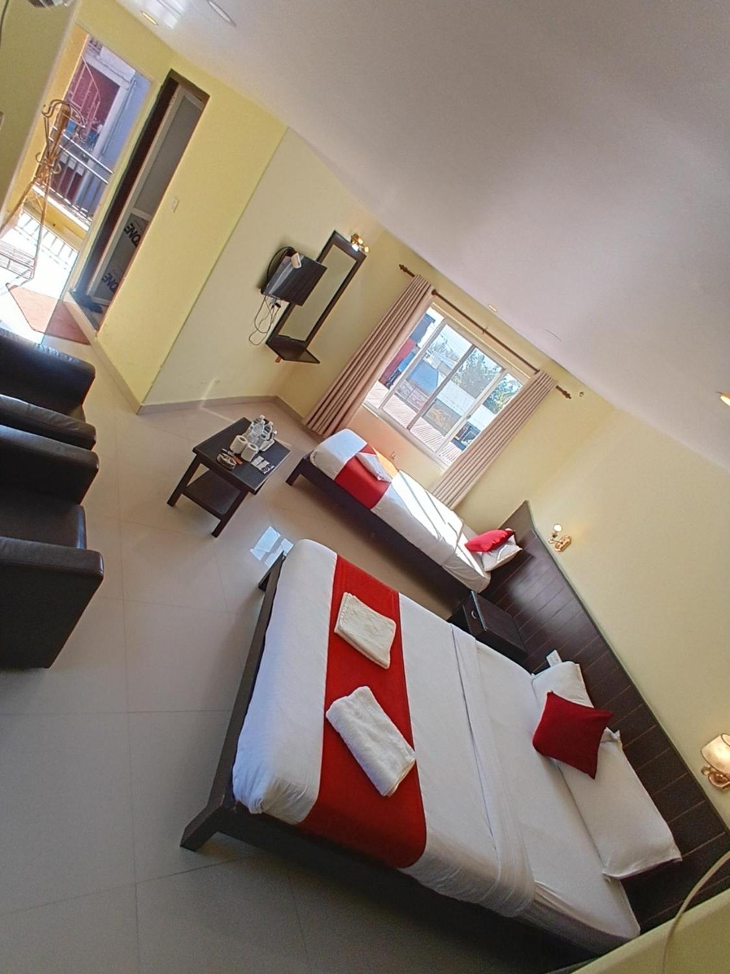 Hotel My Dream Pokhara Extérieur photo