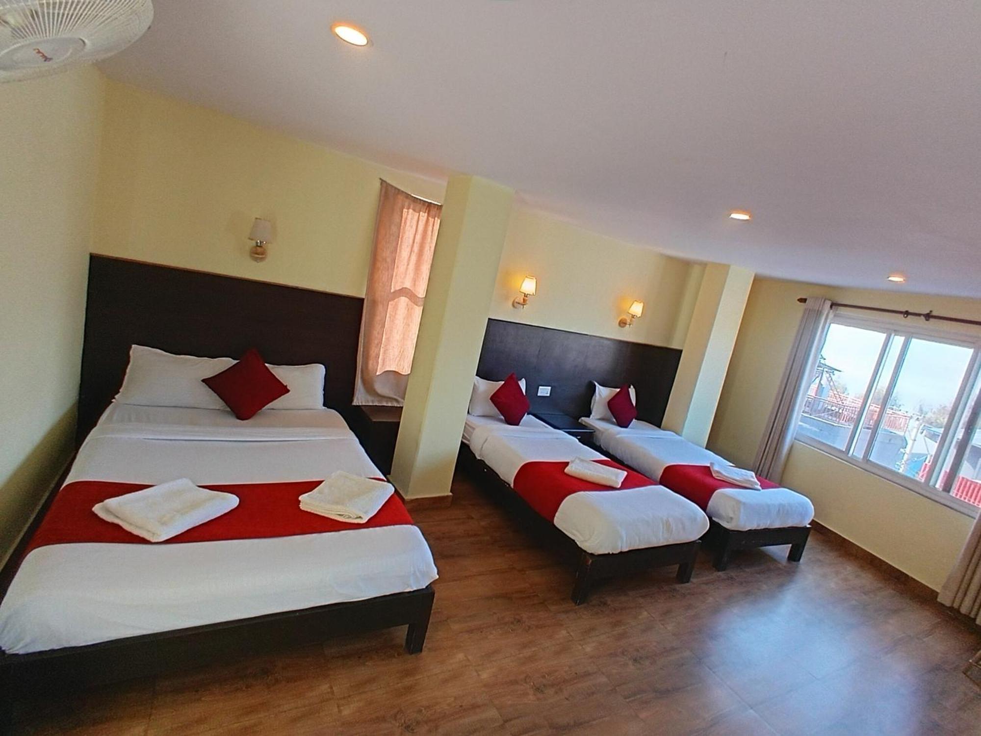 Hotel My Dream Pokhara Extérieur photo