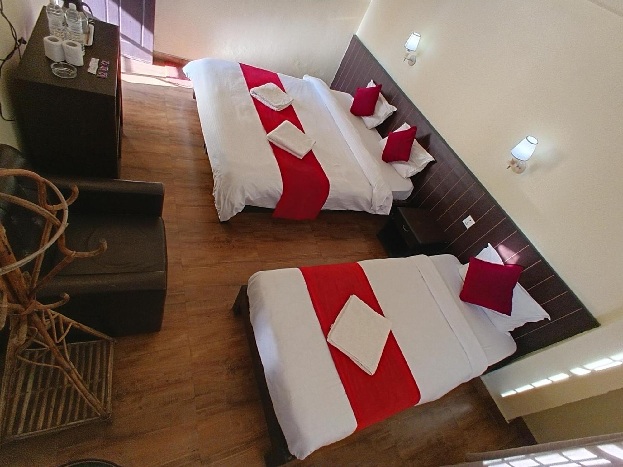 Hotel My Dream Pokhara Extérieur photo