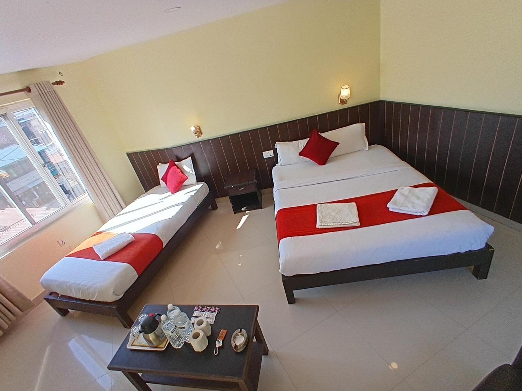 Hotel My Dream Pokhara Extérieur photo