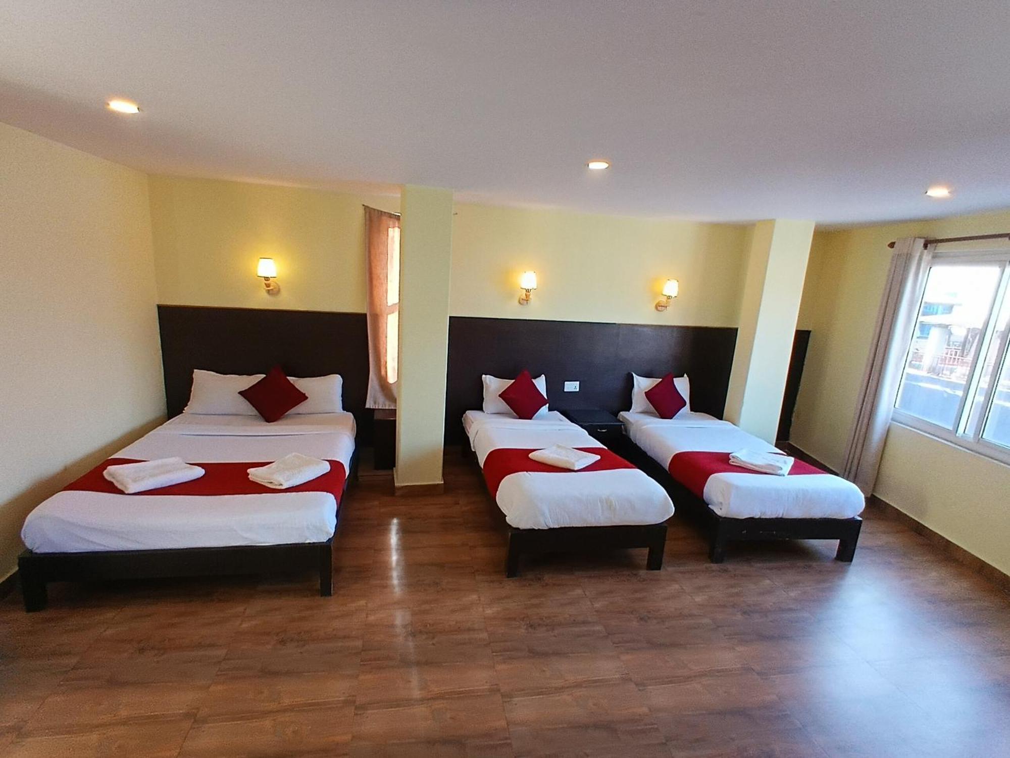 Hotel My Dream Pokhara Extérieur photo