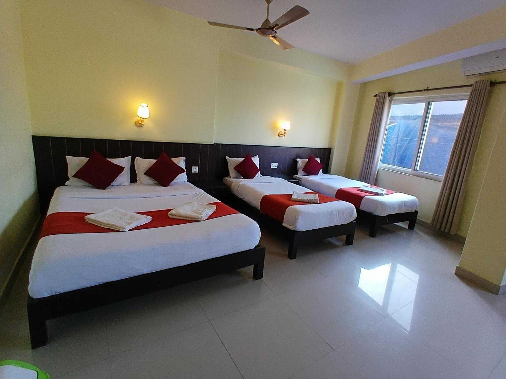 Hotel My Dream Pokhara Extérieur photo